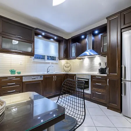 Дом отдыха Diogenis House Аликанас