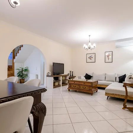 Diogenis House بيت للعطل *