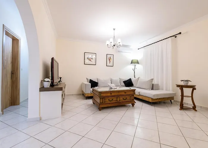 Diogenis House Σπίτι διακοπών Αλυκανάς